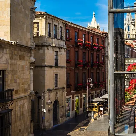 Covent Garden By Gaiarooms *