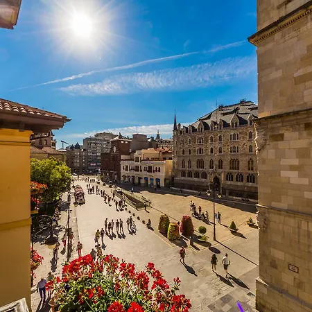 Hostel Covent Garden By Gaiarooms Leon