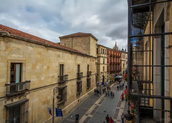 Covent Garden By Gaiarooms *